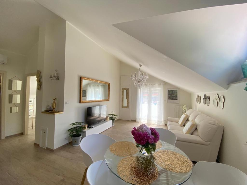 Apartament Casa Tra I Castelli San Martino Alfieri Zewnętrze zdjęcie
